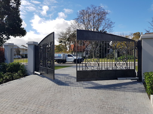 Swing-Gates.png#asset:1750