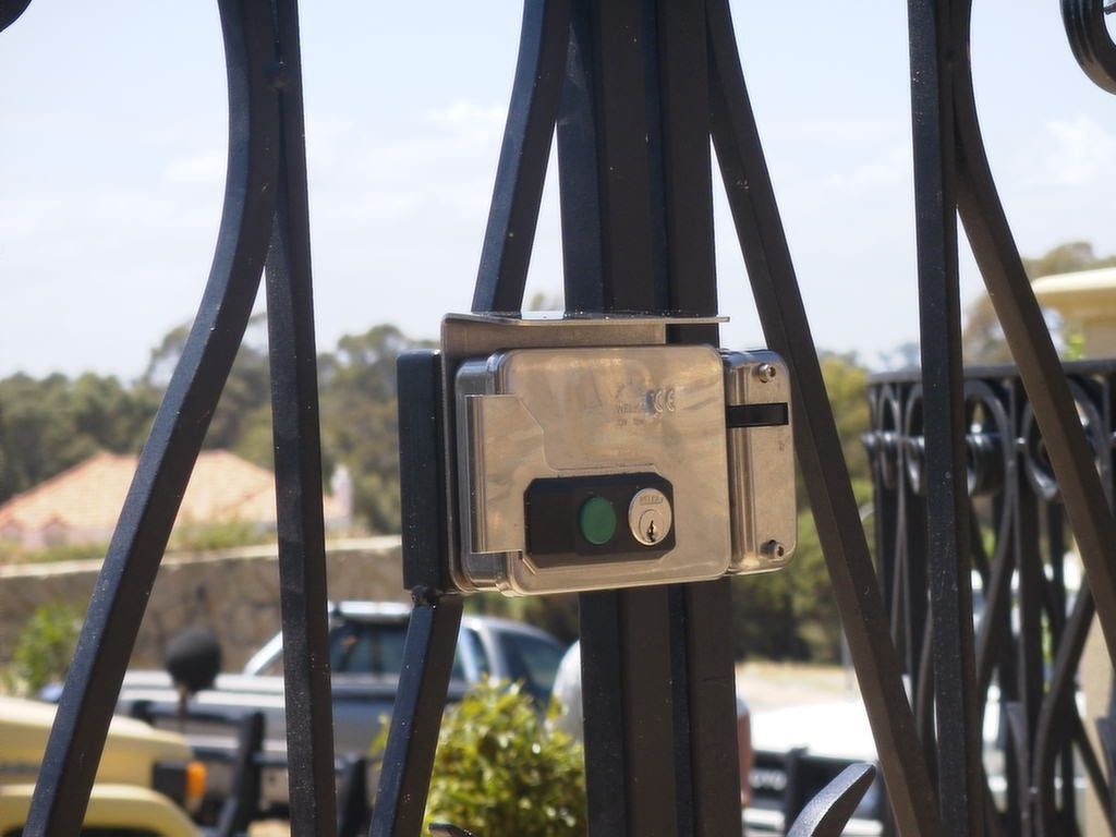 Automatic Electric Gate Accessories - What You Need to Know
