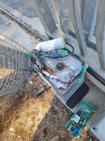 Automaticgatetruckimpactrepair 20250516 115803