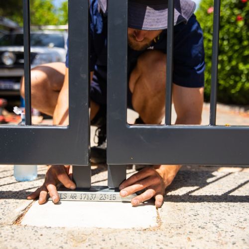 4 Common Factors to Consider when Engaging a Commercial Electric Gate Service & Repair Contractor