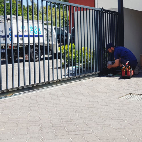 Automatic Electric Sliding Gate Track Repair Case Study