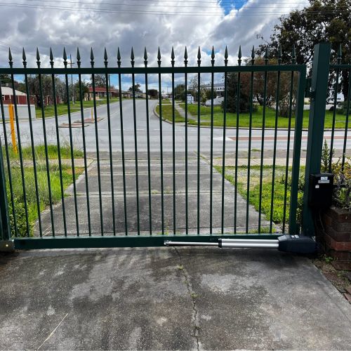 Girrawheen Automatic Gate Repair Case Study - The Solution to Forced Entry Damage